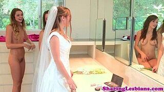 Teen lesbians in stockings group action - porn video