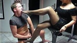 lady b Foot Slave - porn video